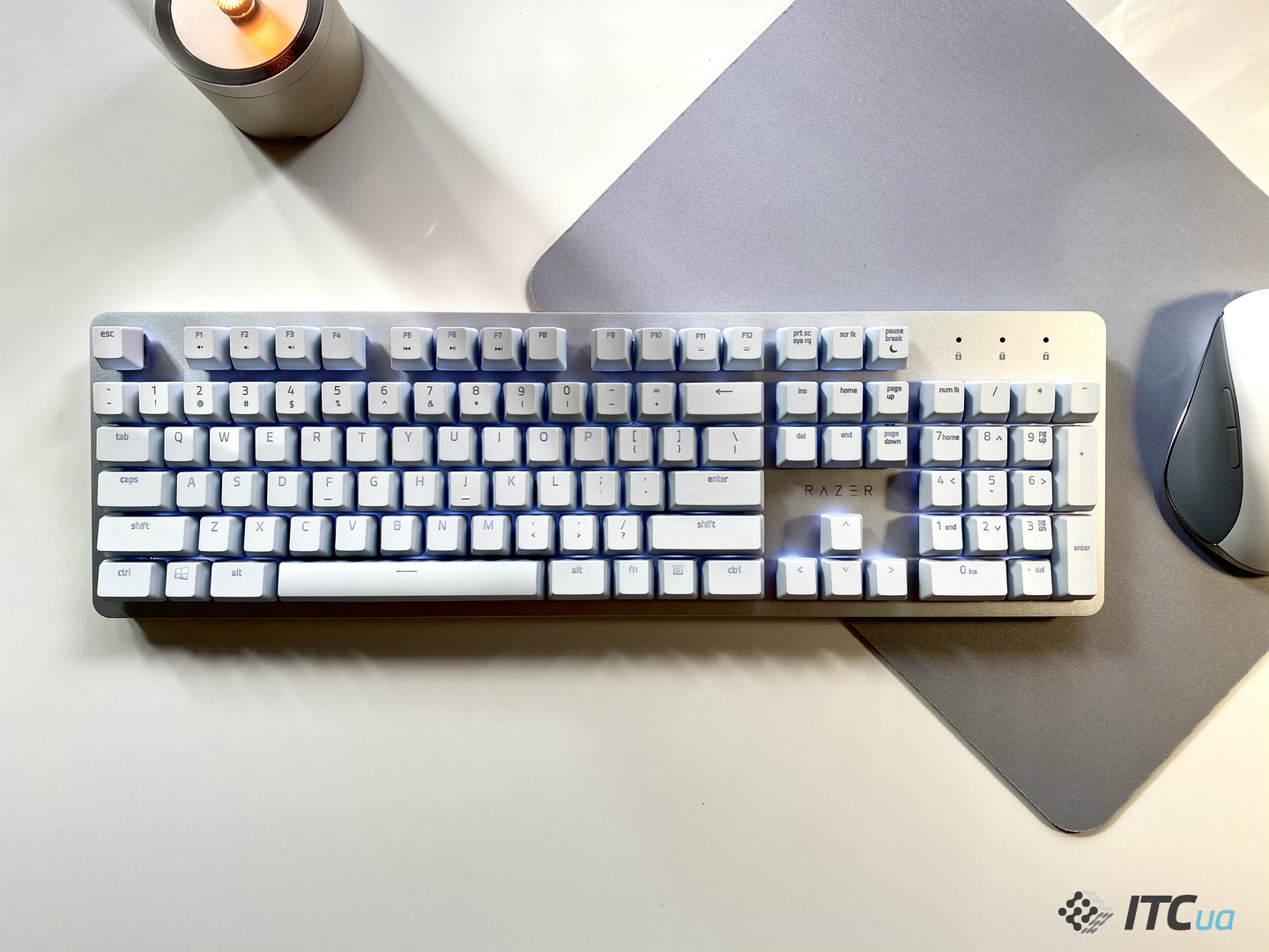 Razer Pro Click, Pro Type and Pro Glide: white magic from Humanscale