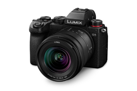 Panasonic Lumix S5 – полнокадровая беззеркальная камера с поддержкой 4K/60р и ценой $2000