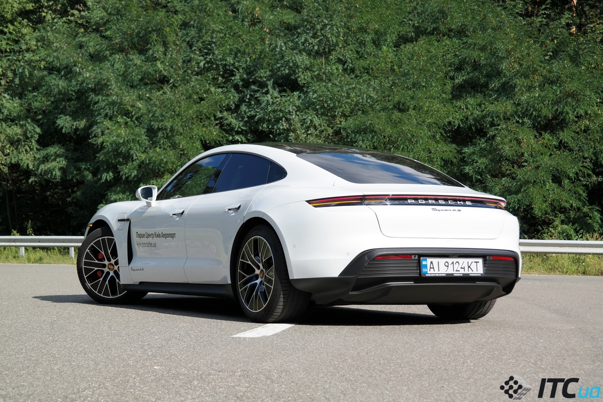 Тест-драйв Porsche Taycan: добро пожаловать в новый мир