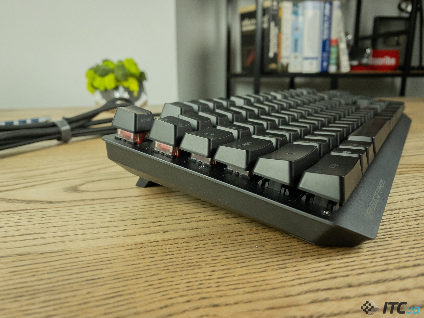 ASUS ROG Strix Scope RX — обзор игровой механической клавиатуры