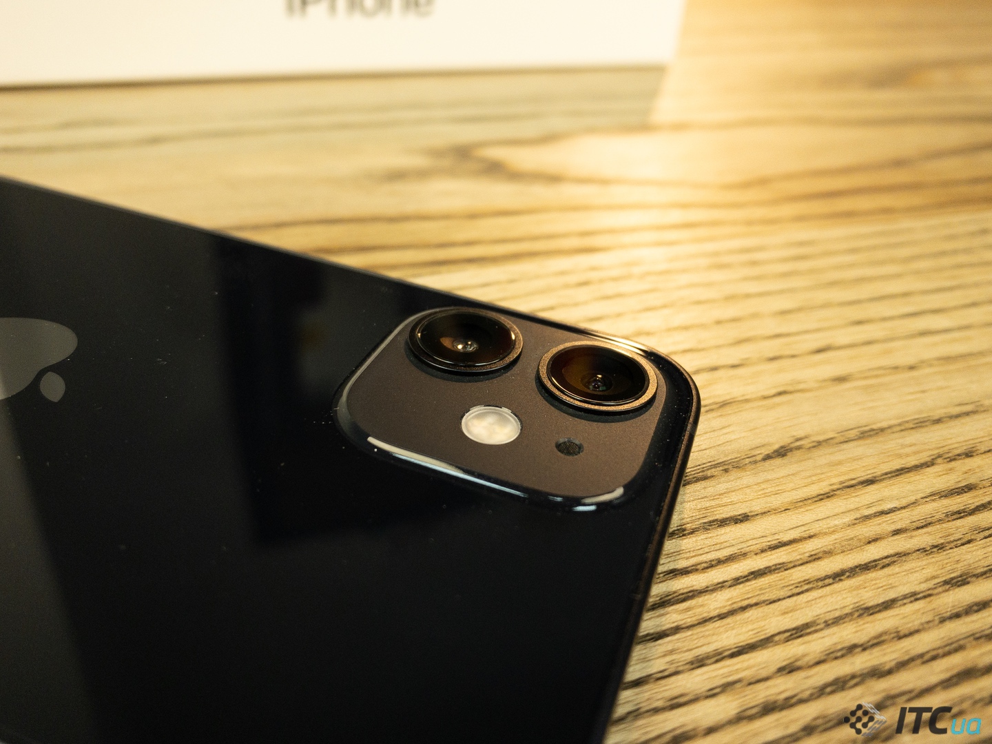 Обзор Apple iPhone 12 mini