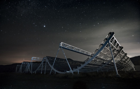 Астрономы проследили быстрые радиовсплески до источника в нашей галактике