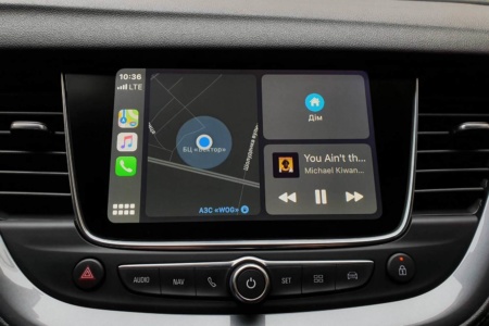 Waze теперь можно вынести на главный экран Apple CarPlay (и удобно следить за пробками и камерами видеофиксации)
