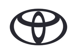 Глава Toyota распространяет дезинформацию об электромобилях и выступает против инициативы властей по запрету продаж бензиновых автомобилей
