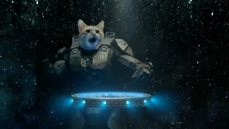 Тайка Вайтити снял весьма необычную рекламу Xbox Series X, и раскрыл истинный облик Мастера Чифа из Halo (он — кот-диджей)