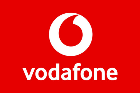 Абоненты Vodafone Украина втрое превысили объем «праздничного» трафика по сравнению с прошлым годом (28 ПБ против 9 ПБ)