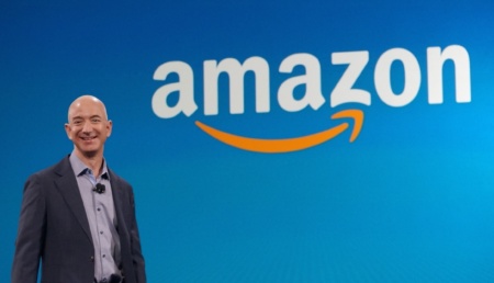 Миллиардер Джефф Безос решил уйти с поста главы Amazon