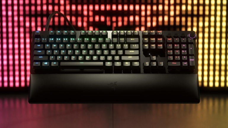 Razer представил клавиатуру Huntsman V2 Analog с аналоговыми оптическими переключателями с возможностью точной регулировки двухступенчатого срабатывания