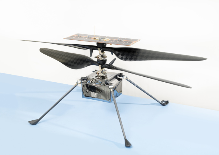 NASA готовится к первому тестовому полёту вертолёта Ingenuity на Марсе