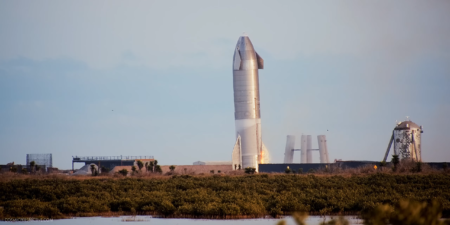Видео дня: посадка и взрыв SpaceX Starship SN10 в 4K и слоу-мо