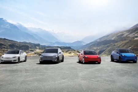 Tesla в минувшем квартале отгрузила клиентам почти 185 тыс. автомобилей — это новый рекорд