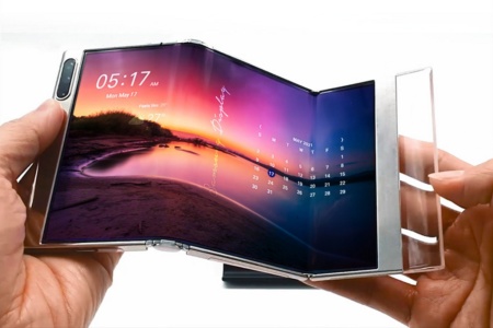 Samsung Display разработала новые гибкие OLED экраны для складных смартфонов — раздвижной и складываемый втрое
