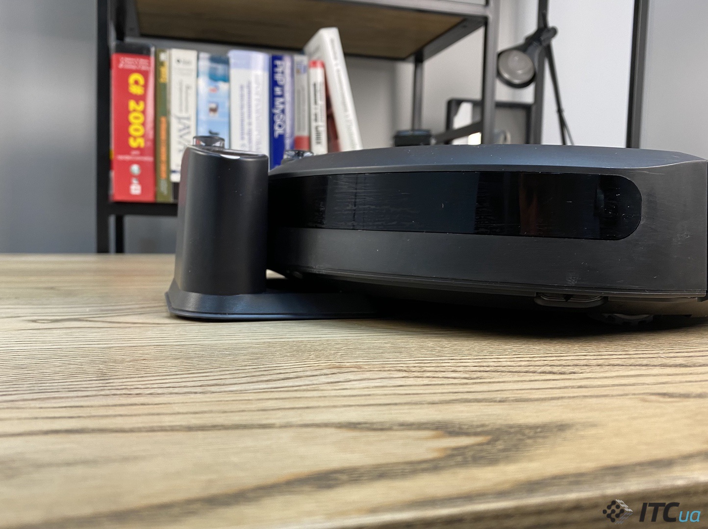 iRobot Roomba i3 - обзор робота-пылесоса