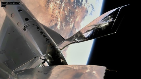 Космический корабль VSS Unity компании Virgin Galactic успешно завершил полёт с поднятием на высоту 89 км