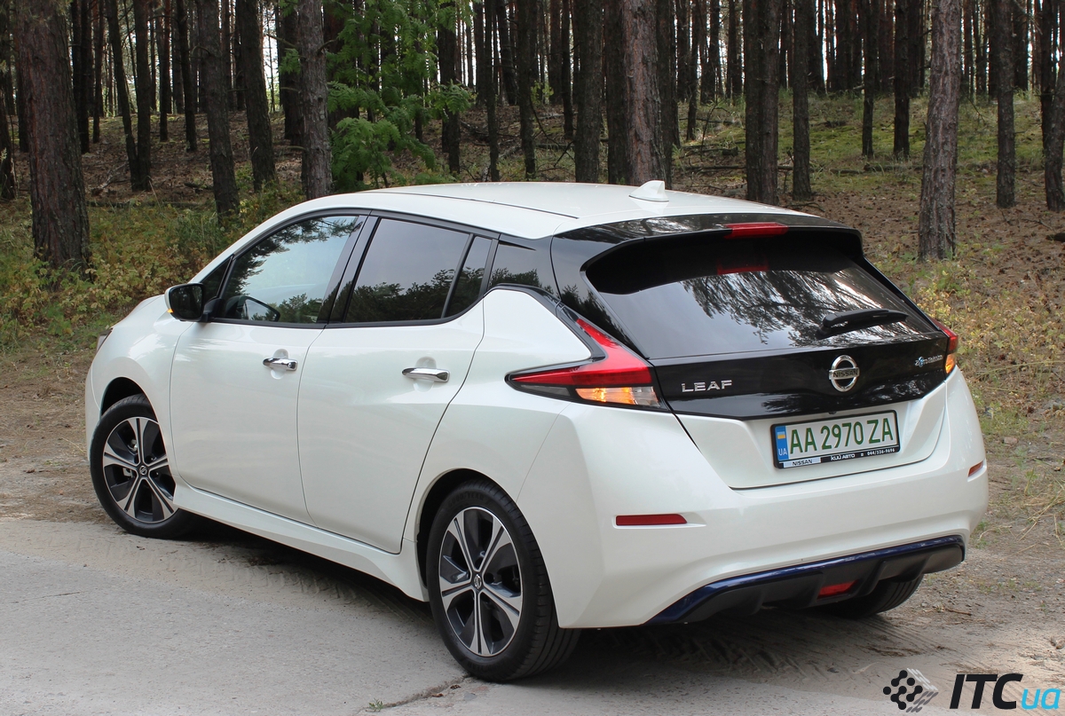 Nissan в Украине 2021: тест-драйв Nissan LEAF «официала» и не только…