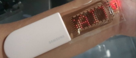 Samsung создала растягивающийся накожный дисплей OLED — его можно крепить на запястье как пластырь