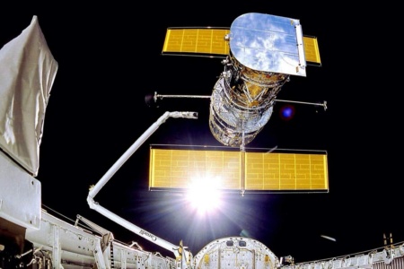 NASA, похоже, установило истинную причину поломки «Хаббла» — телескоп переведут на резервные модули управления
