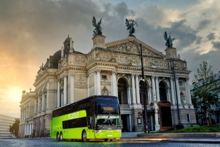 FlixBus відкрив три нових маршрути з України до Європи та оголосив Львів своїм транспортним хабом