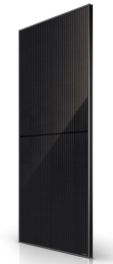 Tesla создала солнечную панель мощностью 420 Вт – одну из наиболее мощных на рынке