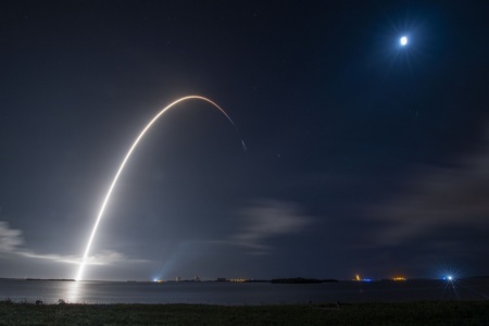 У SpaceX есть пятнадцать готовых к запускам первых ступеней Falcon 9 [Инфографика]