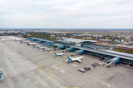 За сім місяців 2021 року аеропорт «Бориспіль» обслужив 4,5 млн пасажирів (+60%), найпопулярніші міжнародні авіанапрямки — Туреччина, Єгипет, Греція