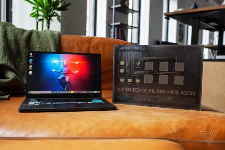 ASUS в сотрудничестве с диджеем Аланом Уокером выпустила специальную версию игрового ноутбука ROG Zephyrus G14 — с самодельным DJ-проигрывателем в комплекте