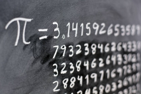 Ученые из Швейцарии вычислили 62,8 триллиона знаков числа π после запятой — это новый мировой рекорд