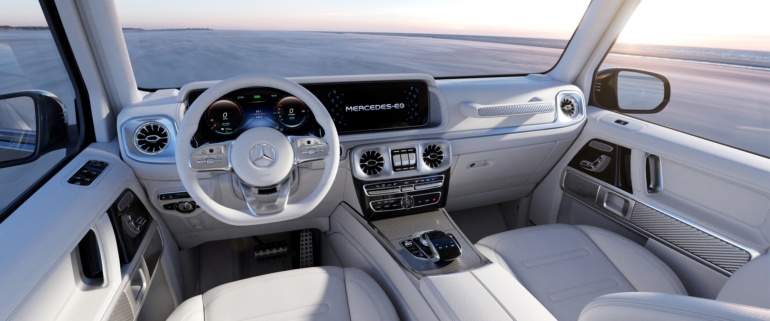 Немцы показали концепт "электрического кубика" Mercedes-Benz EQG с четырьмя электродвигателями