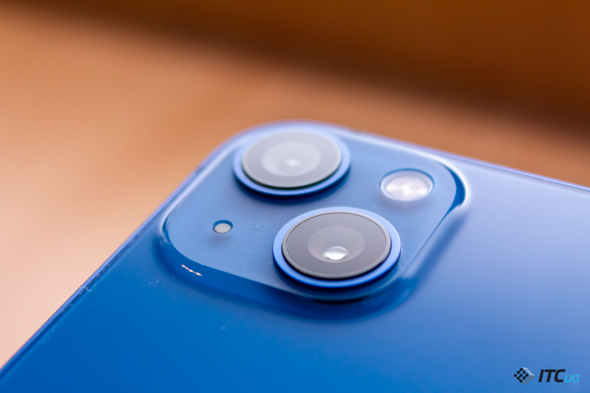 Обзор смартфона Apple iPhone 13
