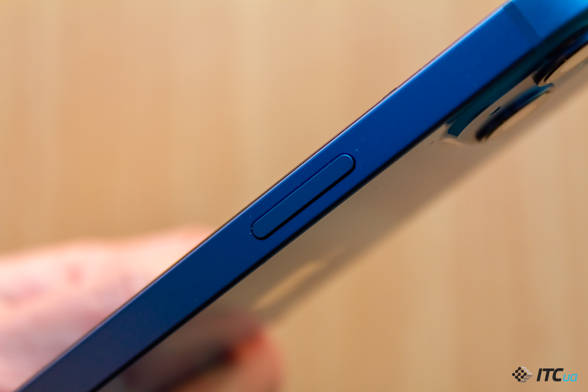 Обзор смартфона Apple iPhone 13