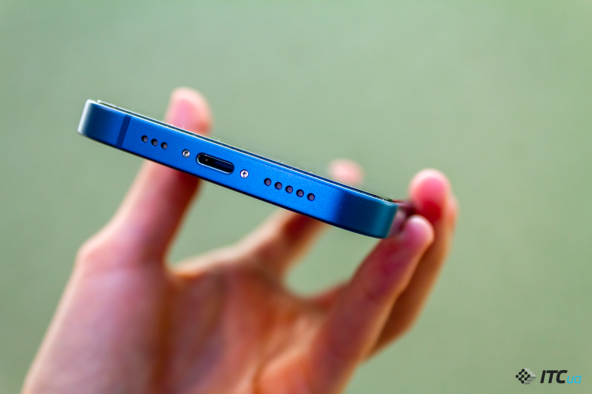 Обзор смартфона Apple iPhone 13