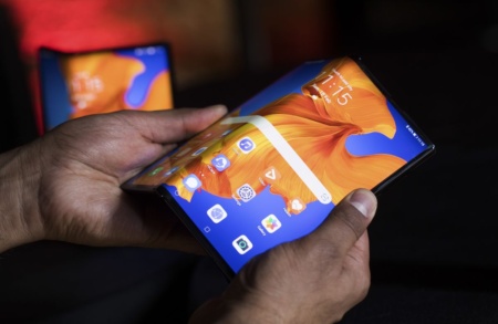 Bloomberg: Huawei намерена лицензировать производство смартфонов другим брендам