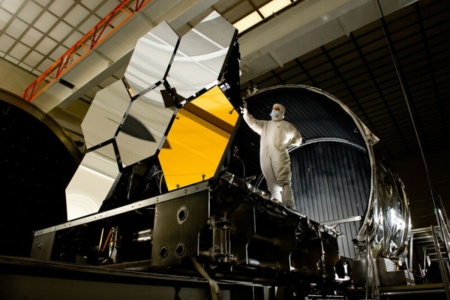 NASA отложила запуск «Джеймса Уэбба» до 22 декабря 2021 года из-за нештатной ситуации при соединении телескопа с адаптером полезной нагрузки