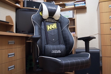Обзор игрового кресла Anda Seat by NAVI Edition: солидно и комфортно, как в хорошем автомобиле
