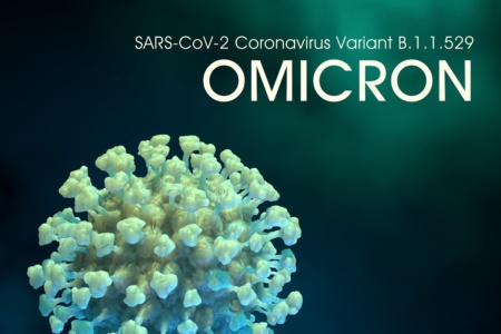 «Омикрон» уже доминирует в США — 73% новых случаев вызывает именно новый штамм коронавируса