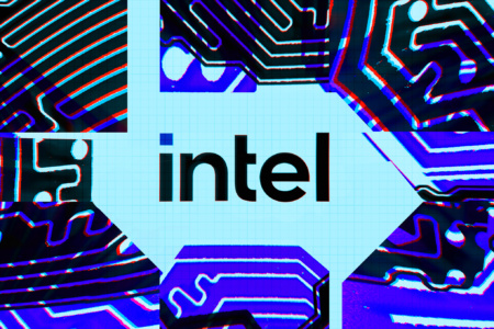 Выручка Intel за 2021 год достигла рекордных $74,7 млрд