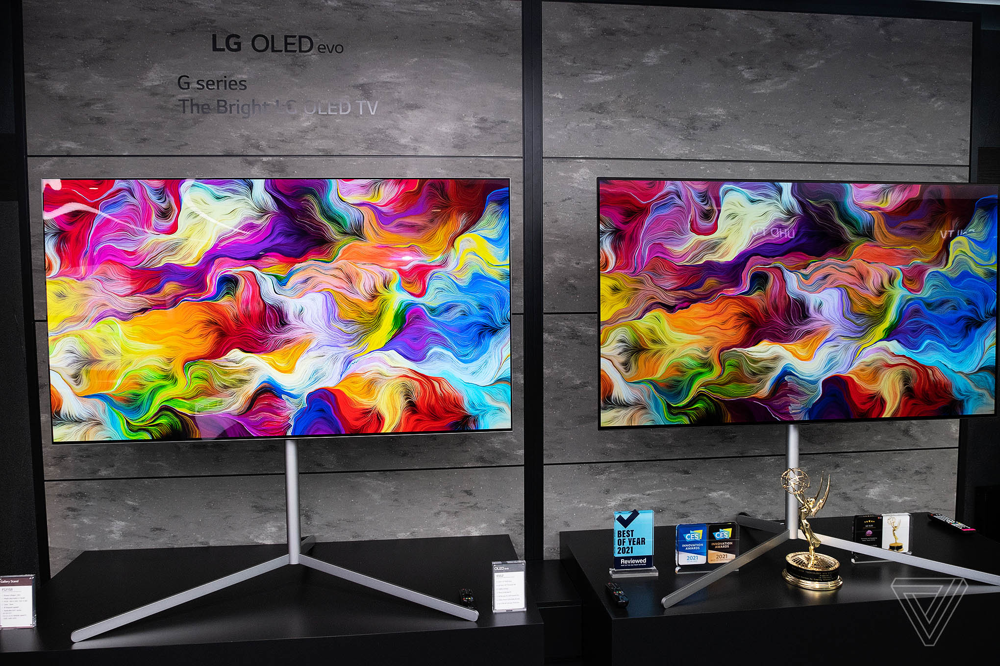 LG анонсировала линейку телевизоров 2022 года — с компактной 42-дюймовой и огромной 97-дюймовой OLED-моделями
