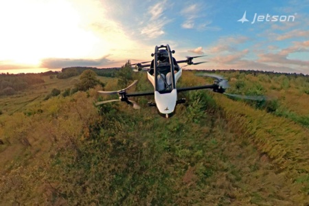 Jetson первой в Европе начала продавать пилотируемый летающий дрон: все доступные в 2022 году аппараты уже распроданы
