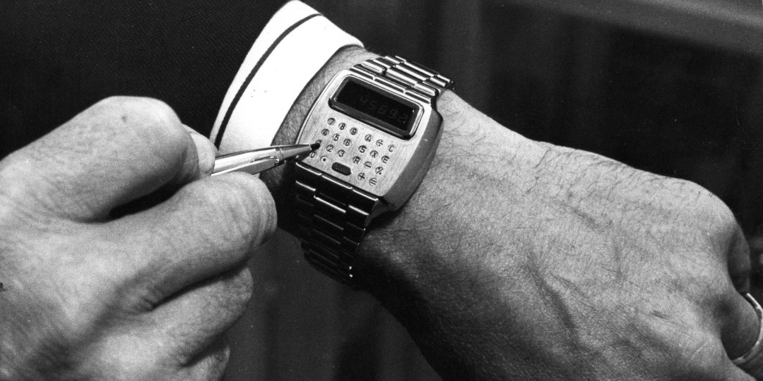 Розумний годинник XX століття: аналоговий GPS у 1927 році, годинник-трансформери та моделі на Linux