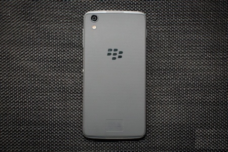 Смартфоны с BlackBerry OS перестанут полноценно работать после 4 января
