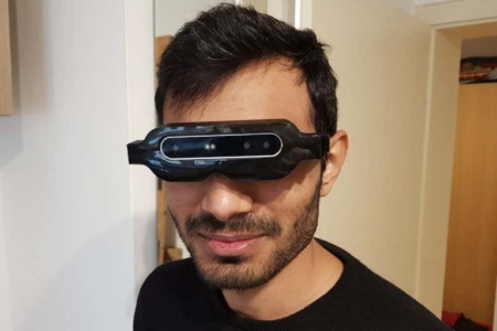 Инфракрасные очки на основе 3D-камеры Intel RealSense D415 позволяют «видеть» даже в темноте при помощи вибраций