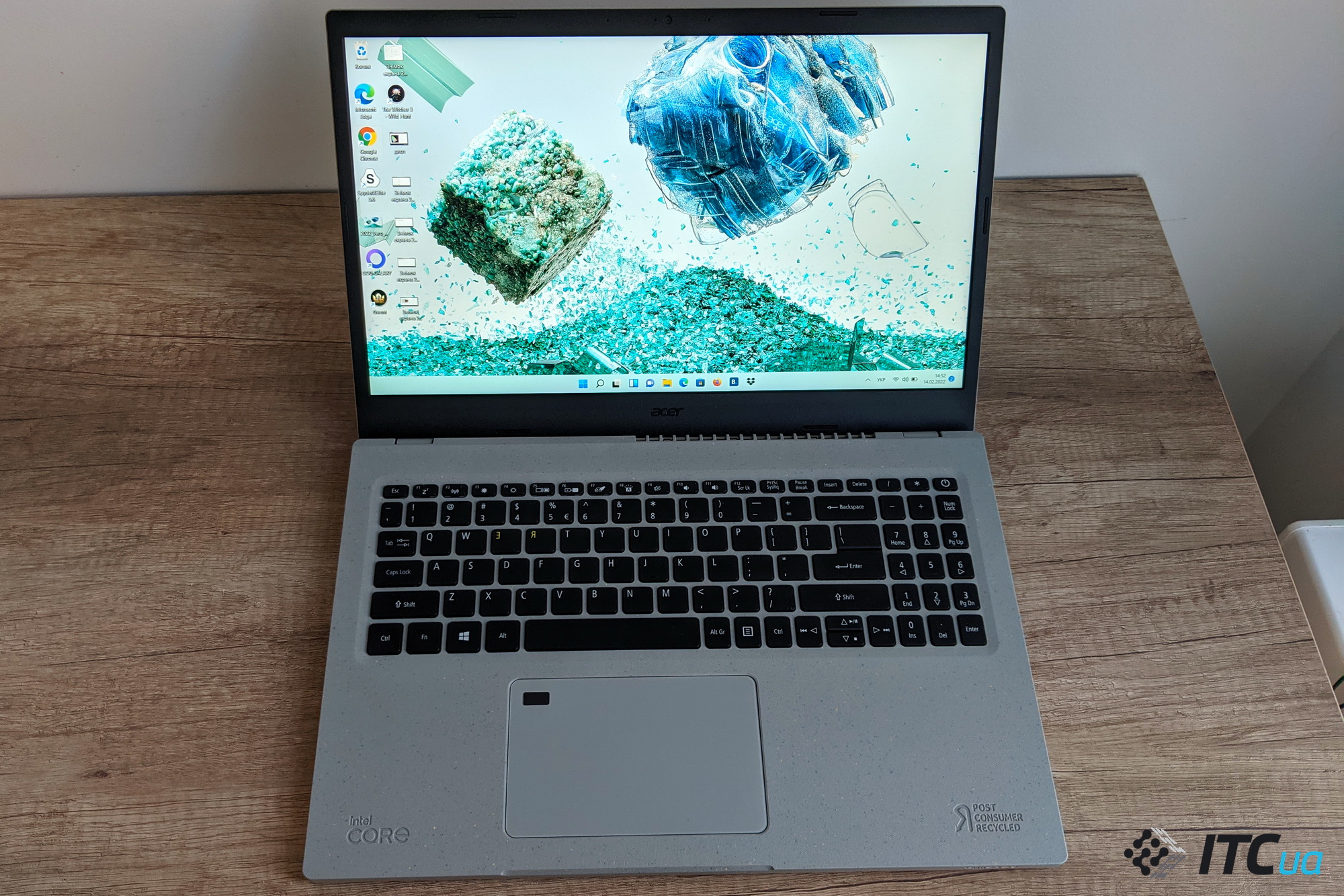 Обзор ноутбука Acer Aspire Vero: офисный эко-ноутбук из переработанных материалов за €1100