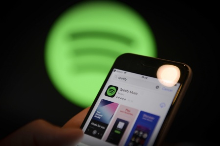 Spotify призупиняє увесь свій бізнес у росії