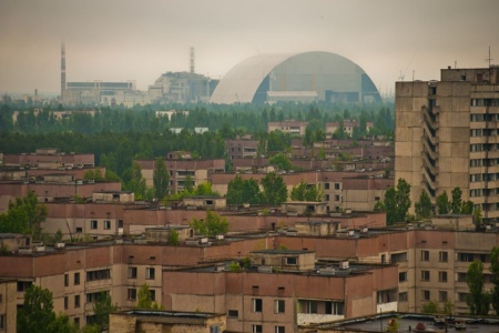 В результате обстрела окупантами обесточена Чернобыльская АЭС. Может подняться радиоактивное облако, которое понесет на другие регионы Украины, беларусь, россию и Европу