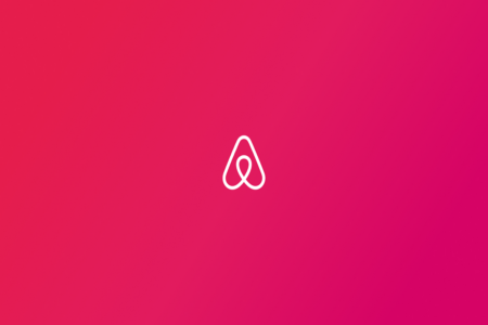 Airbnb призупиняє всі операції в росії та білорусі
