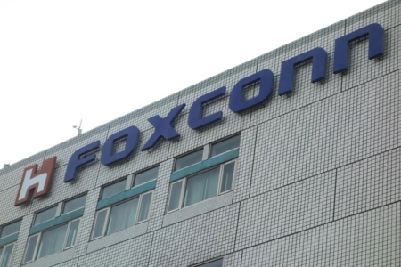 Bloomberg: Foxconn приостановила работу предприятий в китайском Шэньчжэне из-за вспышки коронавируса. Одно из них производило iPhone