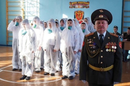В сети выложили фото и контакты семей 80 из 1600 российских солдат, которые убивали жителей Бучи
