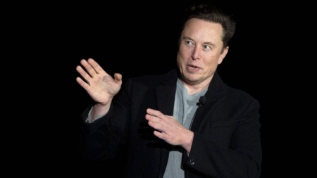 Elon Musk shared his vision for the development of Twitter (paying for a Twitter Blue subscription in Dogecoin and renaming it to Titter) and refused a seat on the company's board of directors