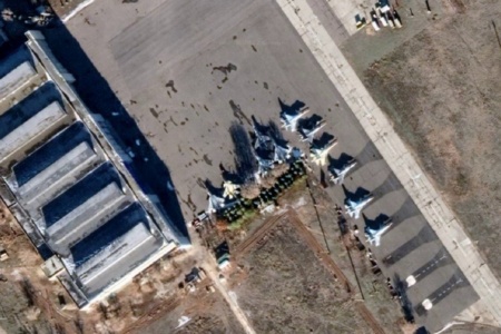 На Google Maps появились спутниковые снимки военных и стратегических объектов рф с улучшенным разрешением — 0,5 метра на пиксель. Google это отрицает