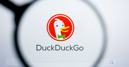 DuckDuckGo почав активно видаляти піратський контент із пошукової видачі